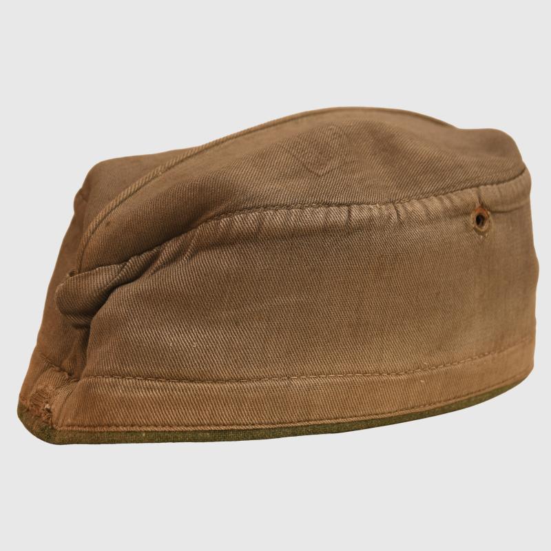 GERMAN WWII M.38 ARMY SIGNALS OVERSEAS CAP.