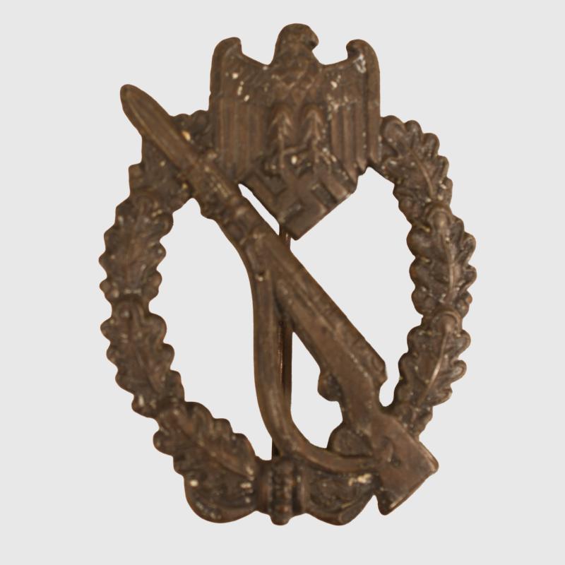 GERMAN WWII INFANTRY ASSAULT BADGE IN BRONZE.