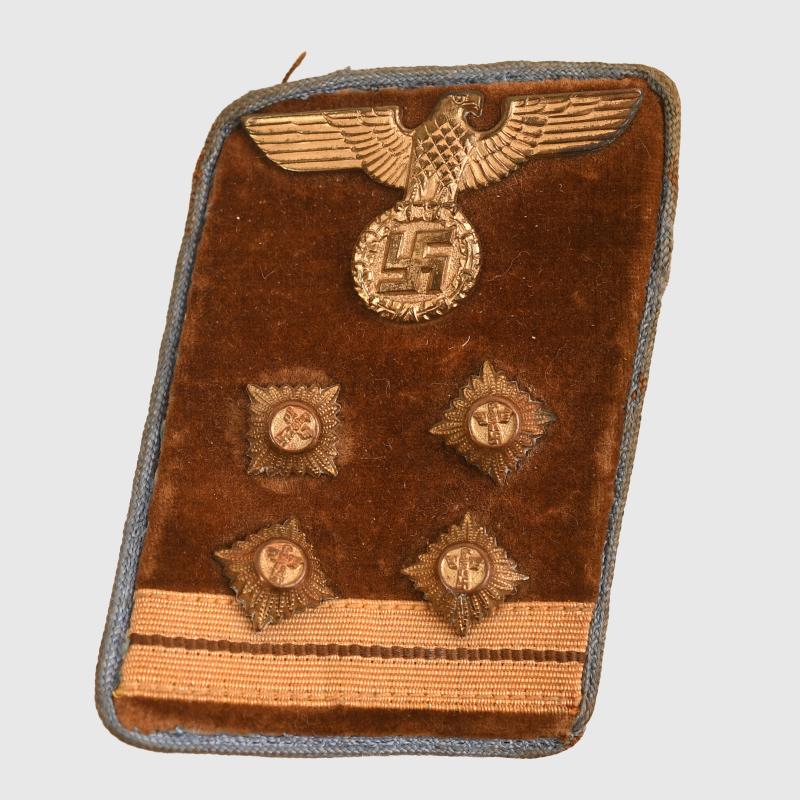 GERMAN WWII HAUPT-GEMEINSCHAFTSLEITER SINGLE RIGHT HAND COLLAR PATCH.