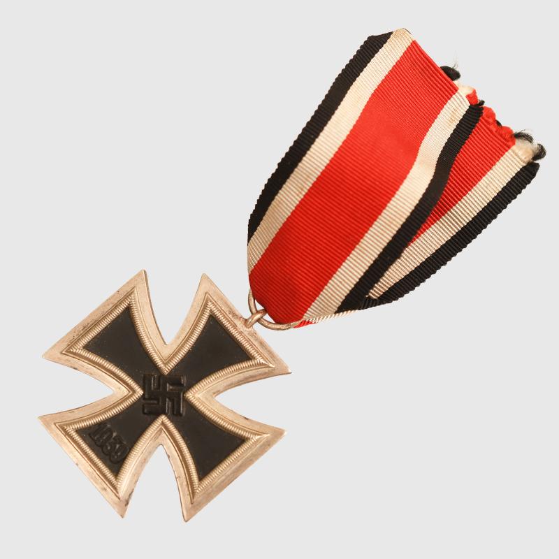 GERMAN WWII IRON CROSS SECOND CLASS.