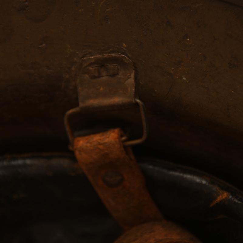 BRITISH WWI DURHAM LIGHT INFANTRY BRODIE HELMET.