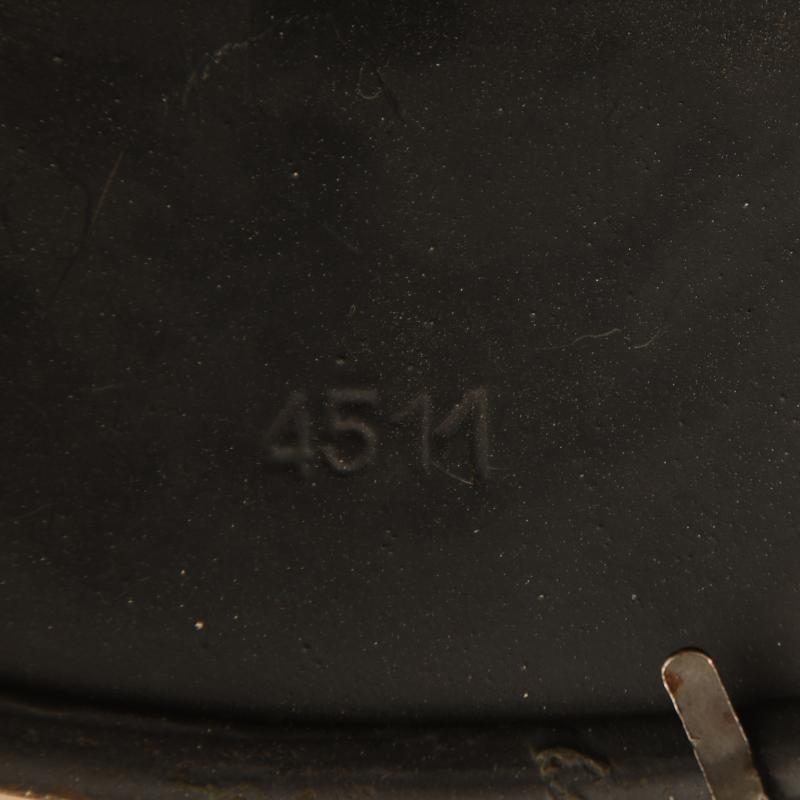 GERMAN WWII LUFTWAFFE SINGLE DECAL COMBAT HELMET WITH MANOEUVRE BAND FITTED.