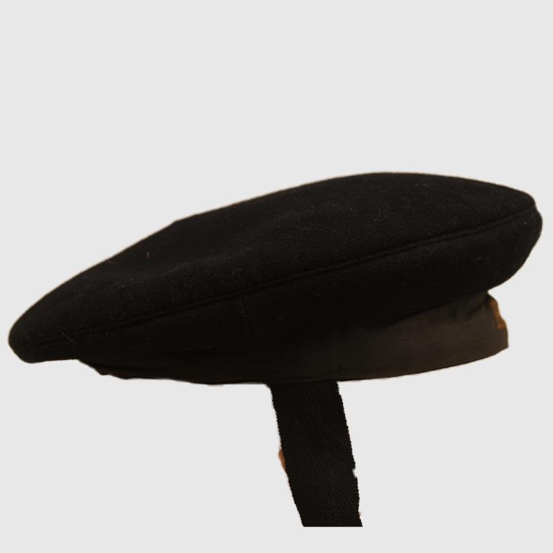 BRITISH WWII ROYAL NAVAL AIR SERVICE HAT GROUPING.