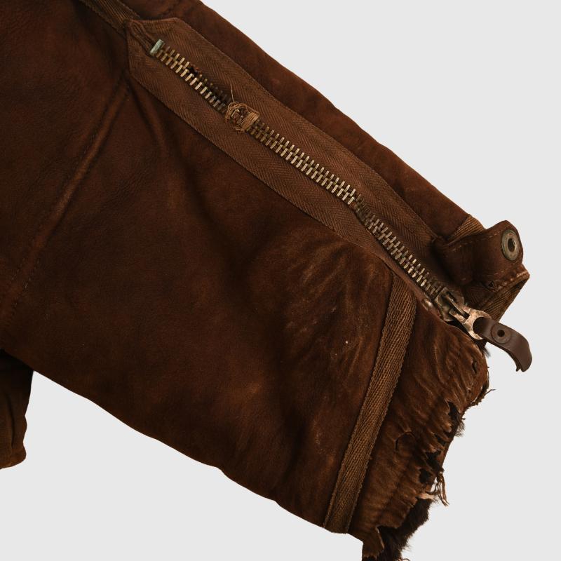 GERMAN WWII LUFTWAFFE BROWN SHEEPSKIN FLYING JACKET.