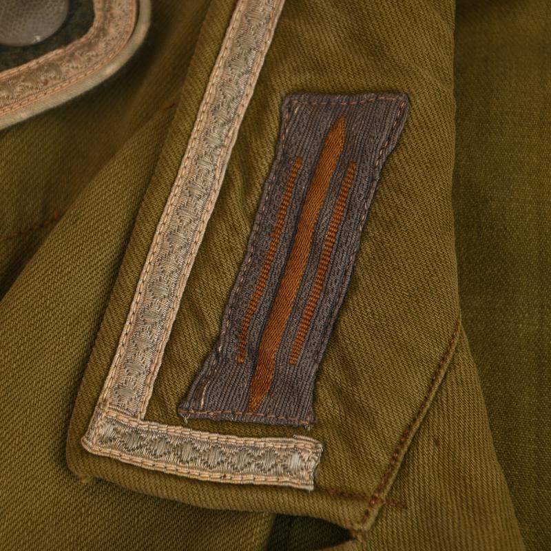 GERMAN WWII 2ND PATTERN ARMY TROPICAL COMBAT TUNIC.