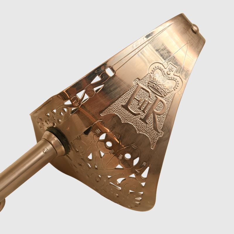 BRITISH 1897 INFANTRY OFFICERS SWORD.