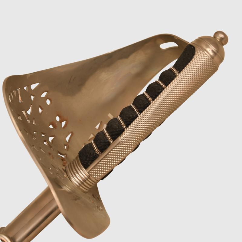 BRITISH 1897 INFANTRY OFFICERS SWORD.