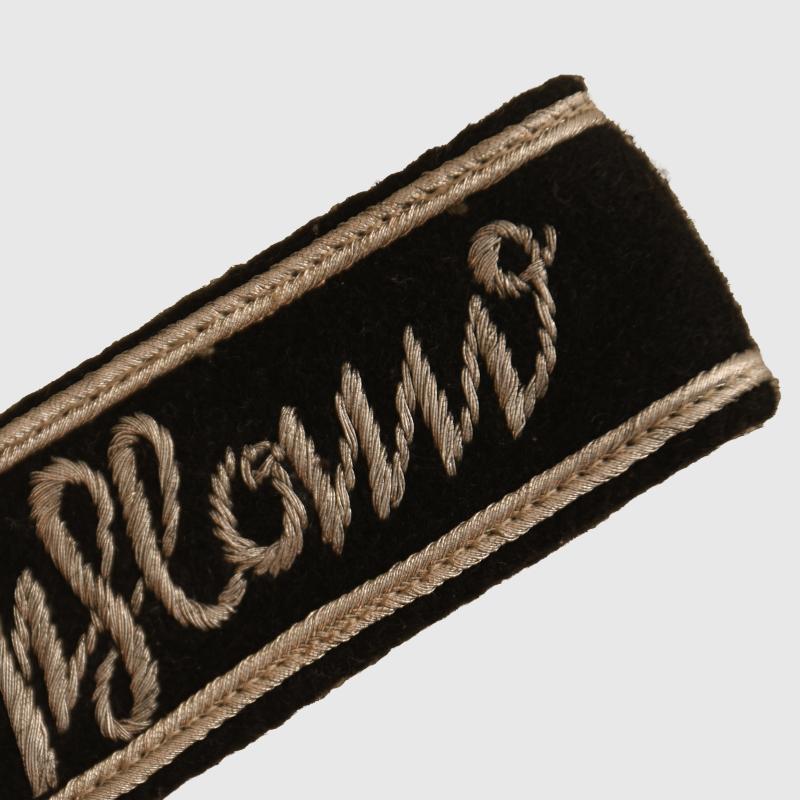 GERMAN WWII DIVISION GROSS DEUTSCHLAND OFFICERS  CUFF TITLE.