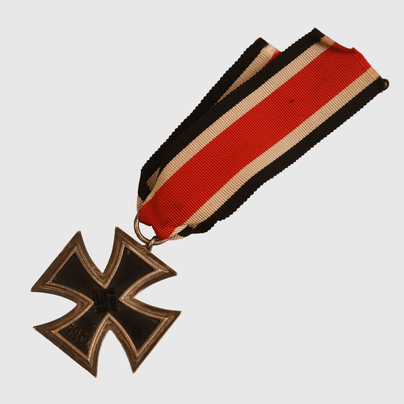 GERMAN WWII IRON CROSS 2nd CLASS.