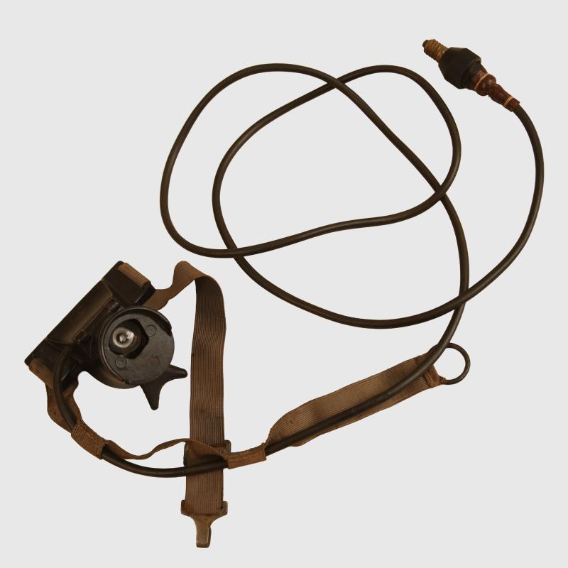 GERMAN WWII LUFTWAFFE NAVIGATORS HEAD TORCH.