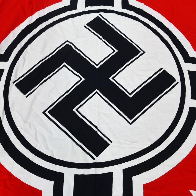GERMAN WWII KRIEGSMARINE BATTLE FLAG.