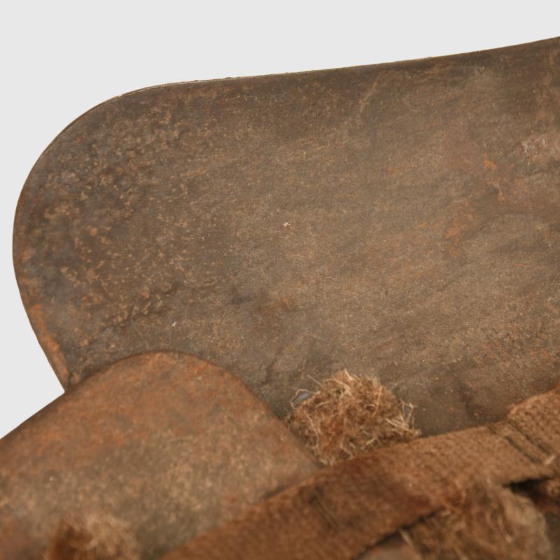 GERMAN WWI BODY ARMOUR SET.