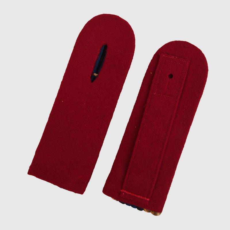 GERMAN WWII BAVARIAN STATE POLICE SHOULDER BOARDS.