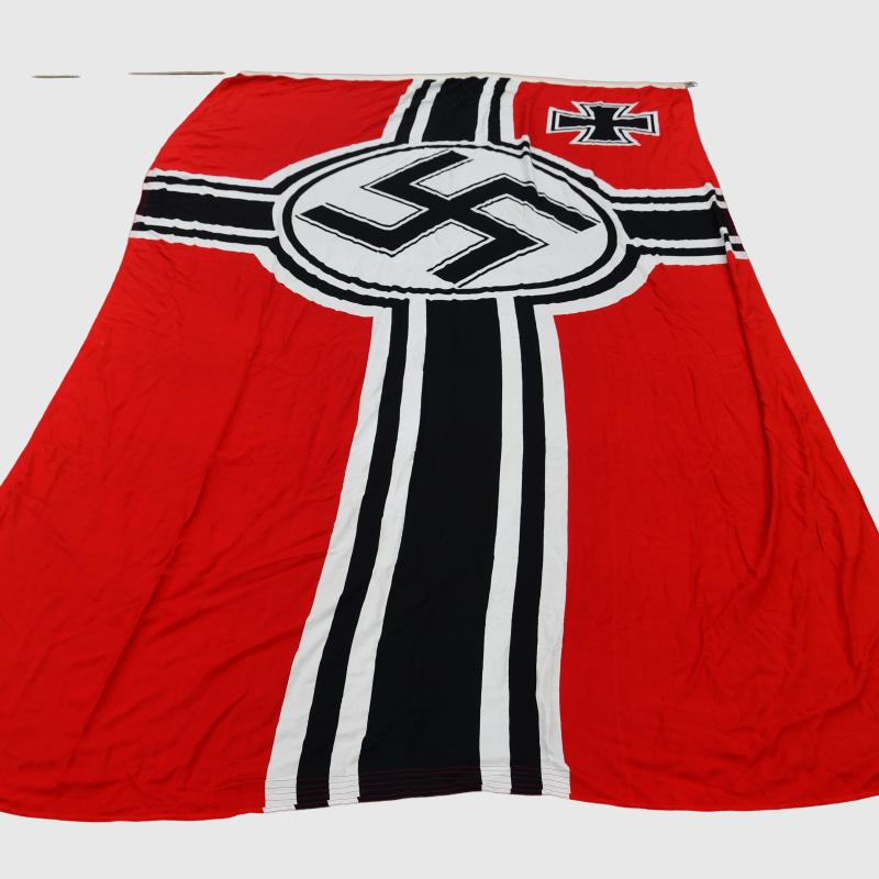 GERMAN WWII REICHSKRIEG FLAG.