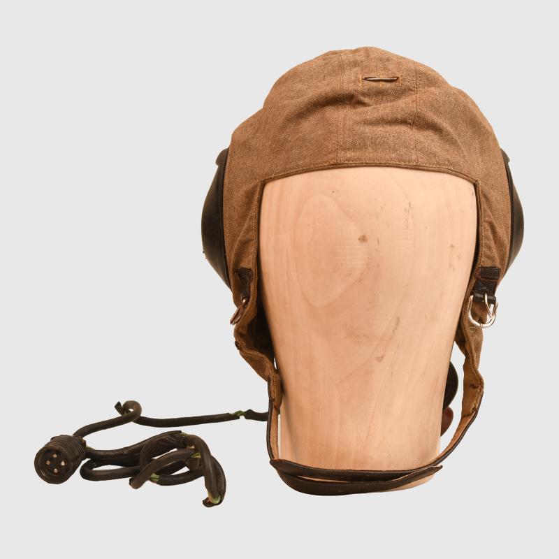 GERMAN WWII LUFTWAFFE SUMMER WEIGHT FLYING HELMET.