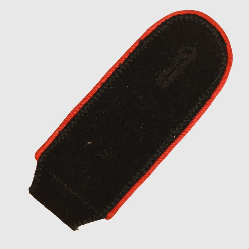 GERMAN WWII WAFFEN SS SINGLE ARTILLERY SHOULDER BOARD.