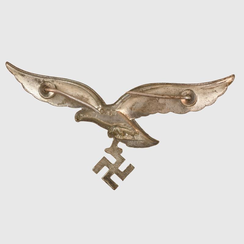 GERMAN WWII LUFTWAFFE EAGLE AND COCKADE CAP SET.