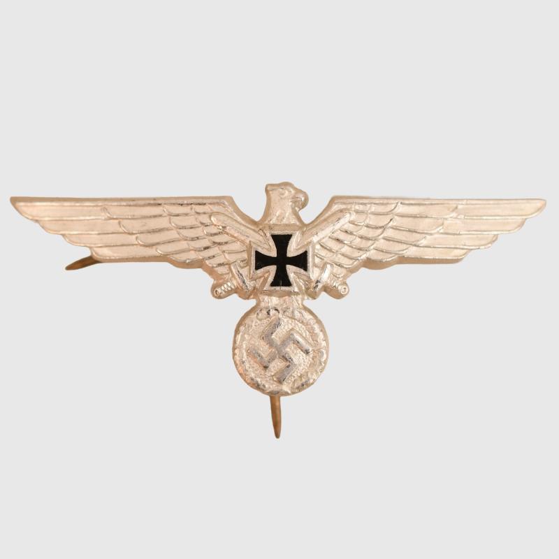 GERMAN WWII VETERANS CAP EAGLE.