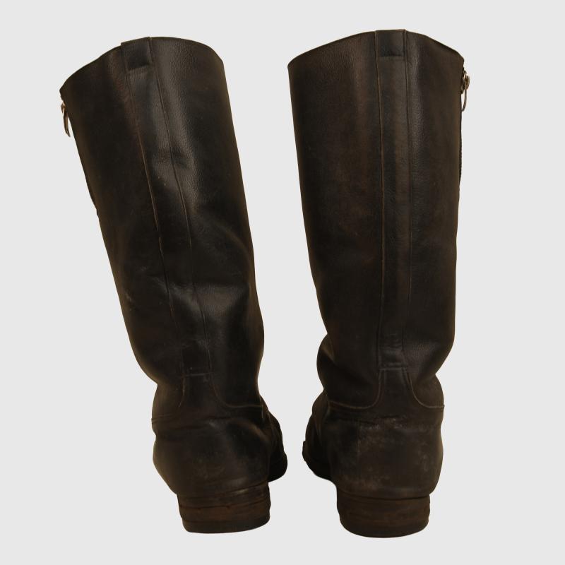 BRITISH WWII WARTIME FLYING BOOTS.