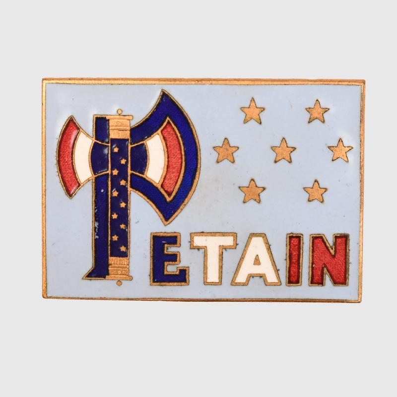 FREE FRANCE WWII BADGE.