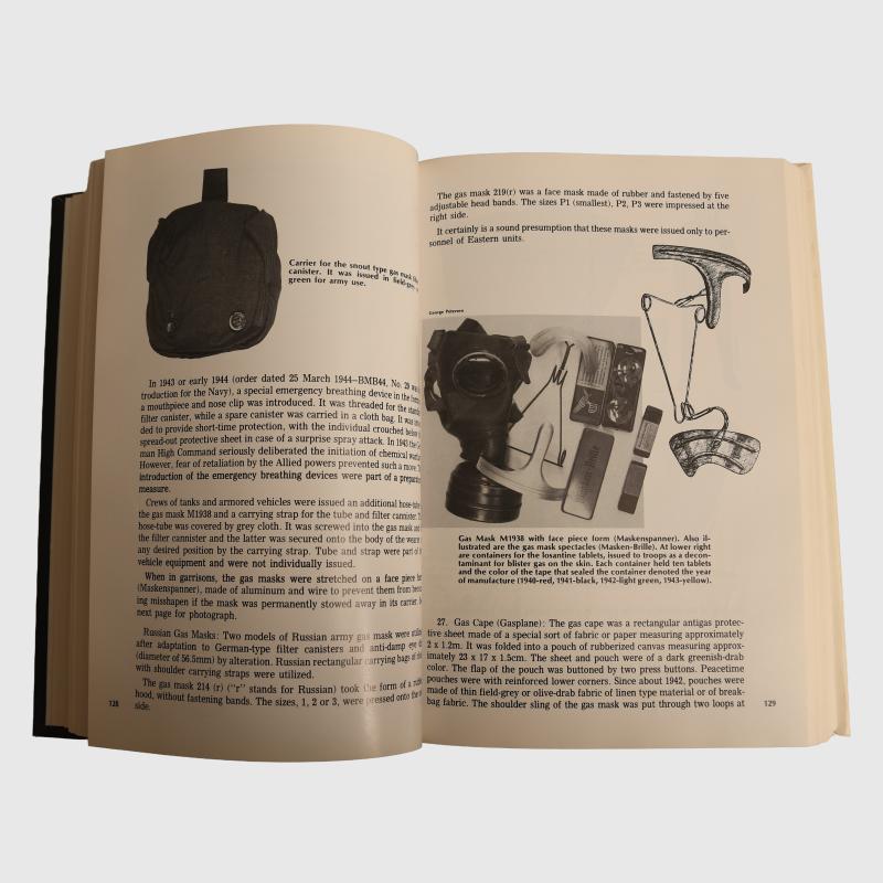 GERMAN WWII UNIFORMS AND TRADITIONS OF THE GERMAN ARMY 1933 -1945.