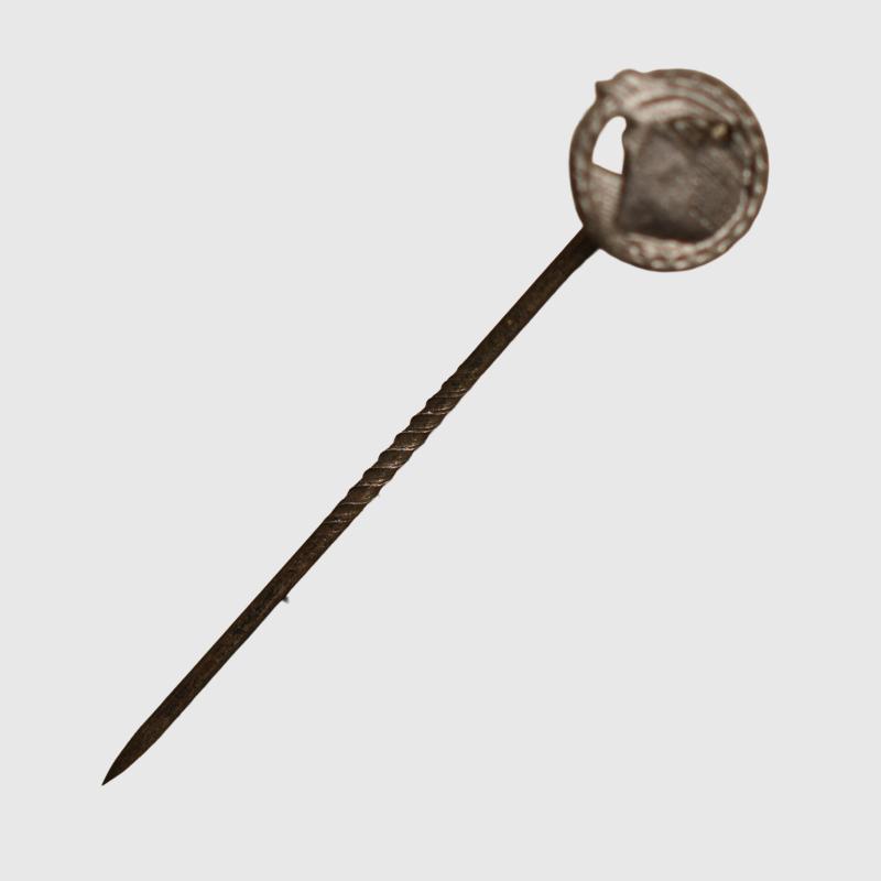 GERMAN WWII KRIEGSMARINE BLOCADE BREAKER BADGE MINIATURE.