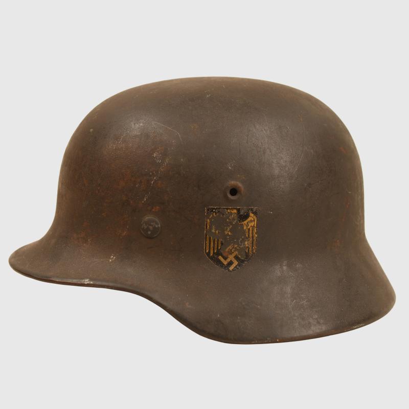 GERMAN WWII KRIEGSMARINE SINGLE DECAL M40 COMBAT HELMET.