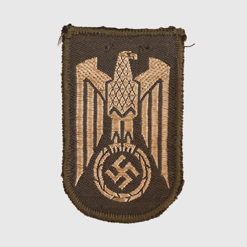 GERMAN WWII RED CROSS SLEEVE BADGE.