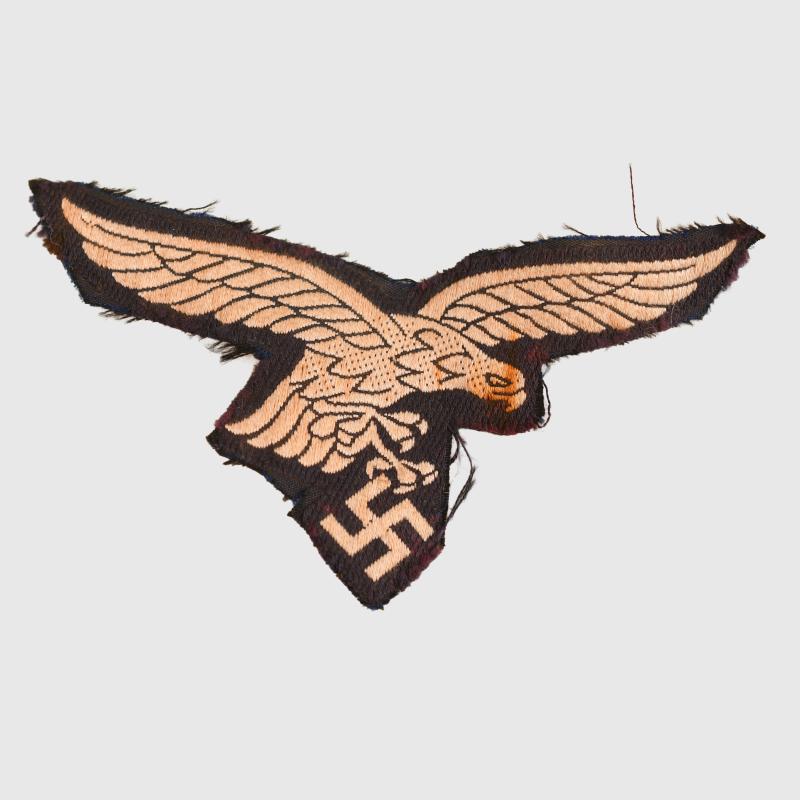 GERMAN WWII LUFTWAFFE BEVO WOVEN ENLISTED MANS BREAST EAGLE.