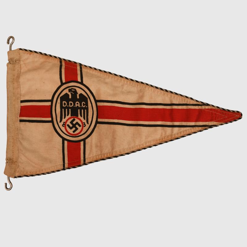 GERMAN WWII DDAC CAR PENNANT.