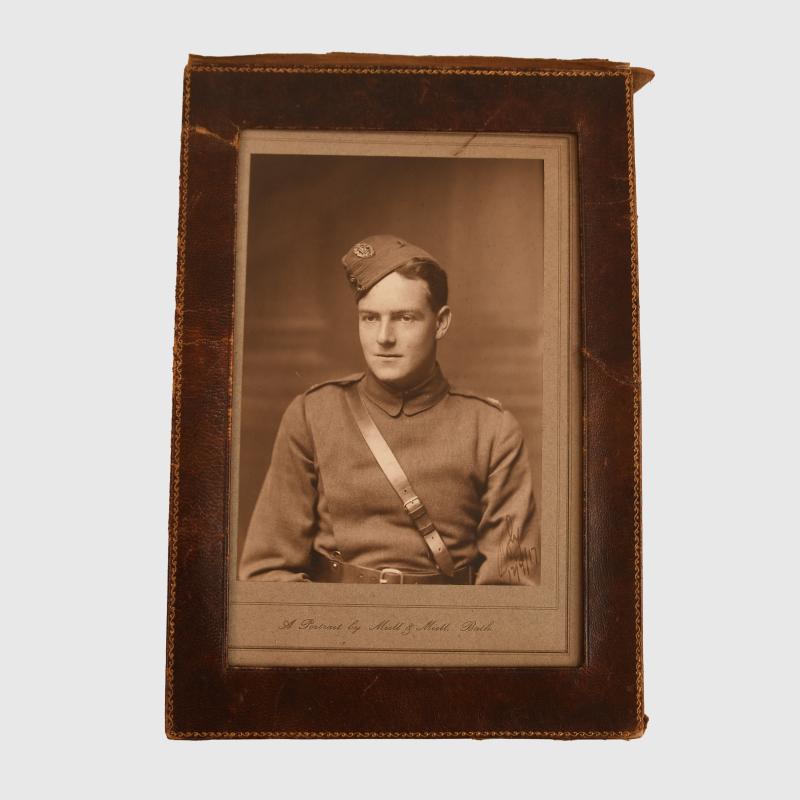 BRITISH WWI PAIR OF BRITISH RFC OFFICERS PORTRAITS.