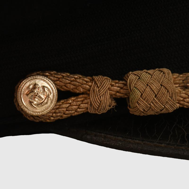 GERMAN WWII KRIEGSMARINE ADMINISTRATIVE SENIOR NCO VISOR CAP.