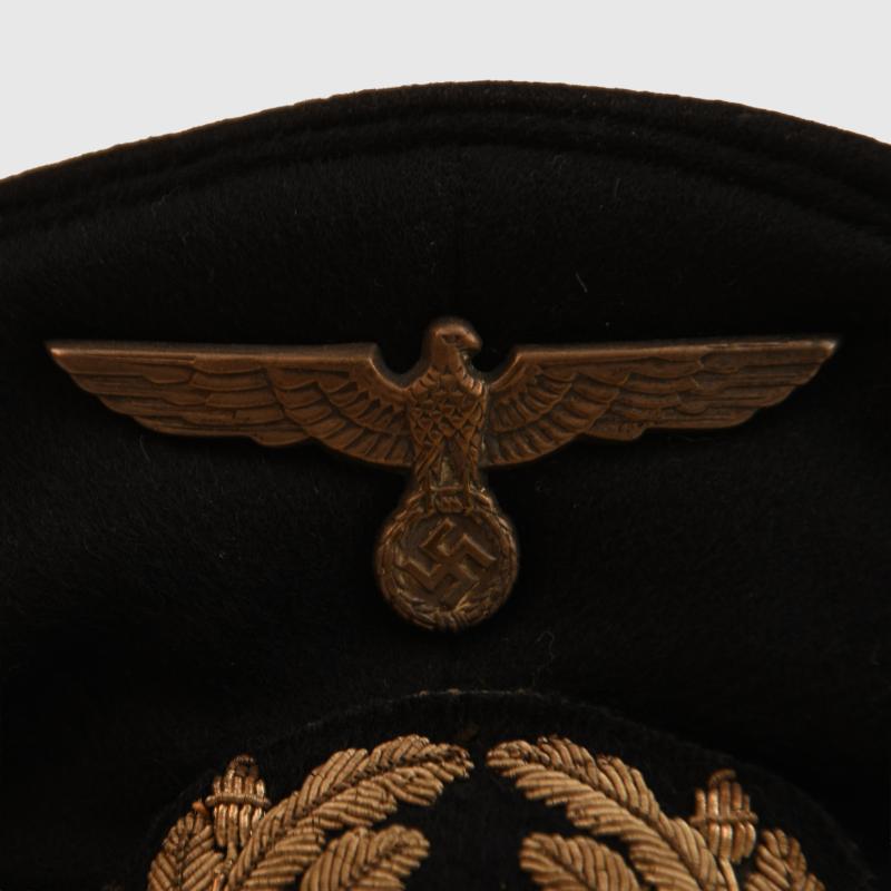 GERMAN WWII KRIEGSMARINE ADMINISTRATIVE SENIOR NCO VISOR CAP.