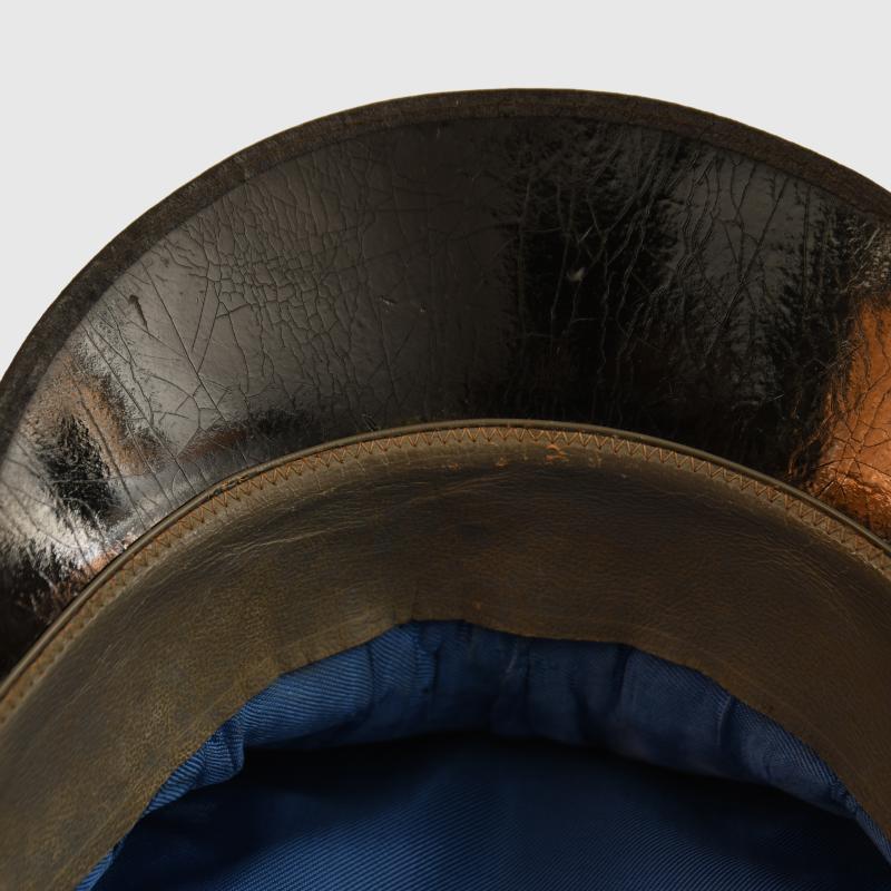 GERMAN WWII KRIEGSMARINE ADMINISTRATIVE SENIOR NCO VISOR CAP.