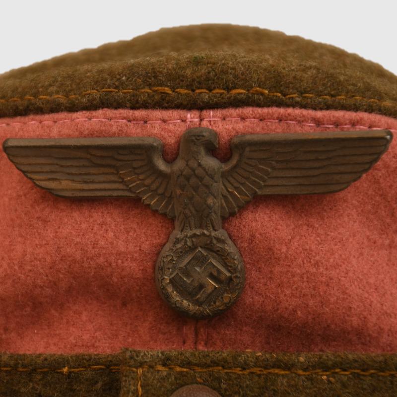 GERMAN WWII SA SUD MARK VISORED FIELD CAP.