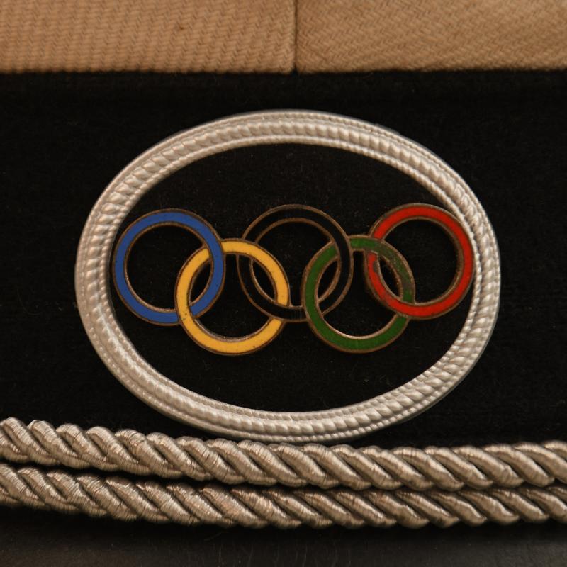 GERMAN WWII BERLIN 1936 OLYMPIC OFFICIALS VISOR CAP.