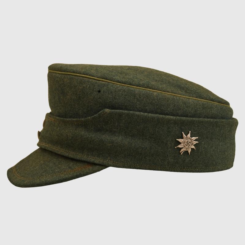 GERMAN WWII MOUNTAIN TROOPERS POLICE BERGMUTZE CAP.