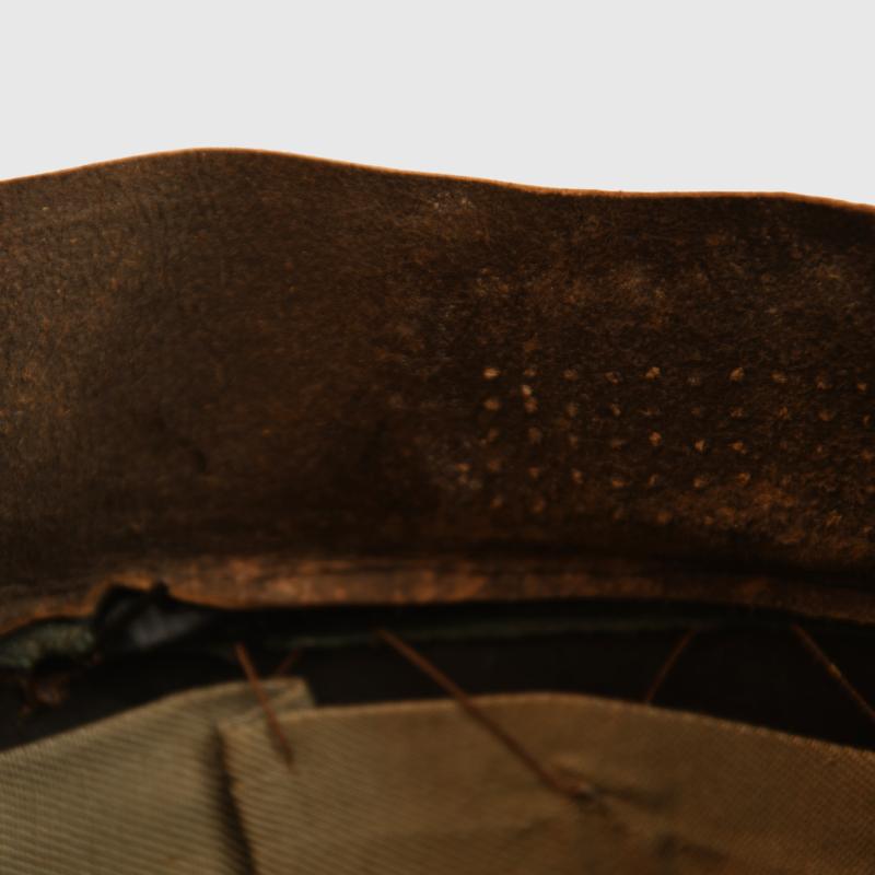 GERMAN WWII ARMY MEDICAL NCO/ENLISTED MAN VISOR CAP.