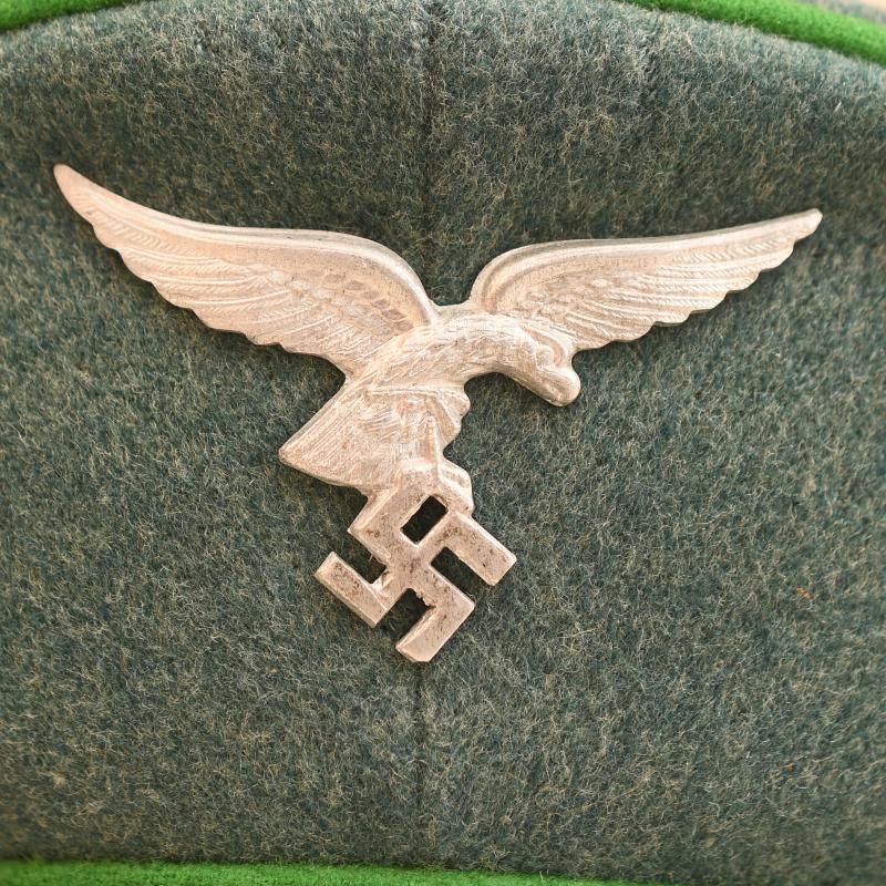 GERMAN WWII LPG GENERAL GOERING ENLISTED MANS OR NCO VISOR CAP.