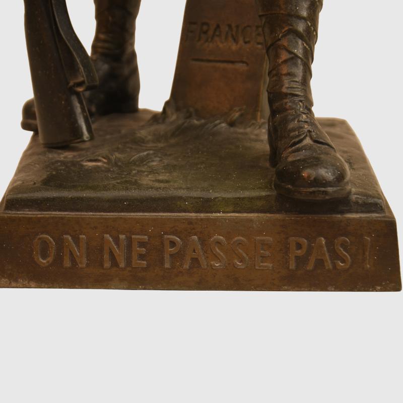 BELGIUM WWI BRONZE STANDING SOLDIER.