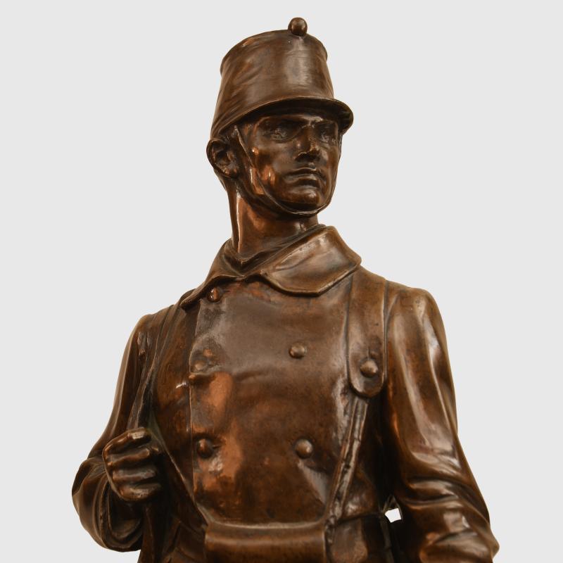 FRENCH WWI STANDING SOLDIER FIGURE.