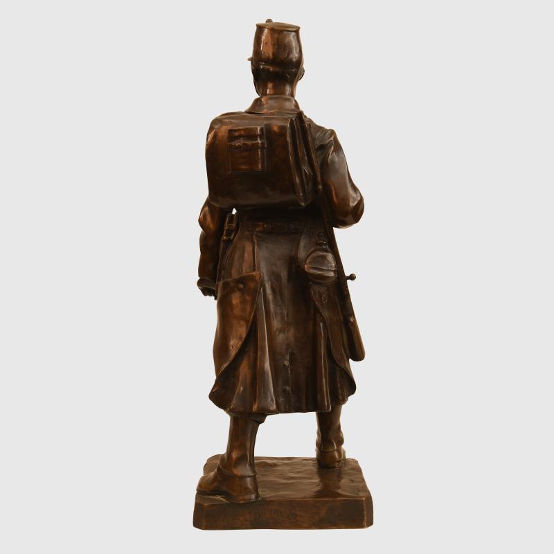 FRENCH WWI STANDING SOLDIER FIGURE.