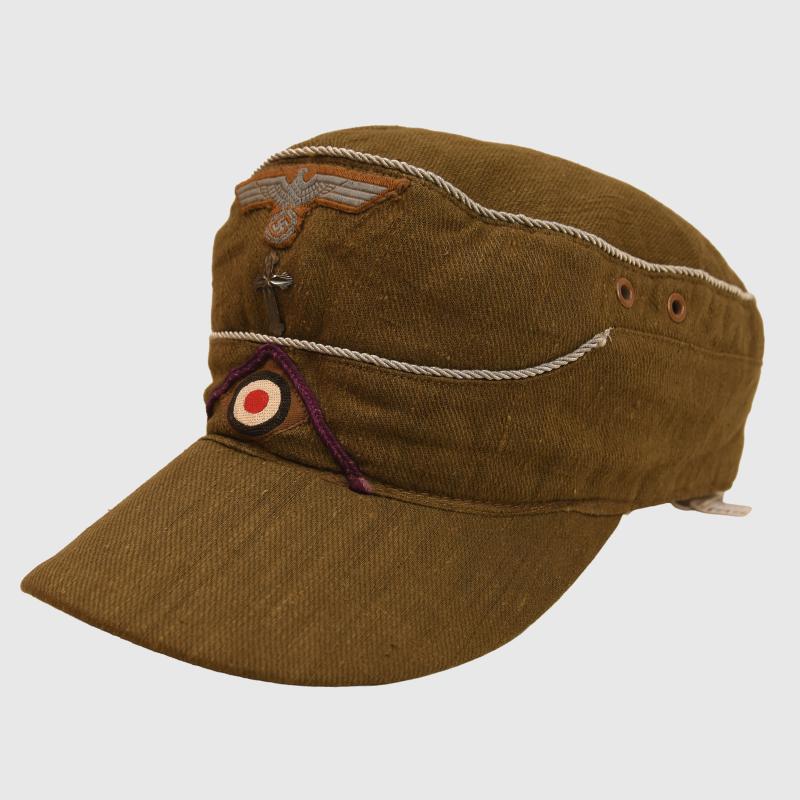 GERMAN WWII AFRIKAKORPS CHAPLAINS M.40 VISORED FIELD CAP.