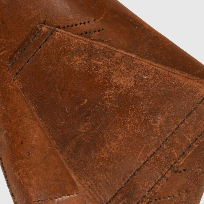 BRITISH WWI 1914 DATED WEBLEY MARK 6 HOLSTER.