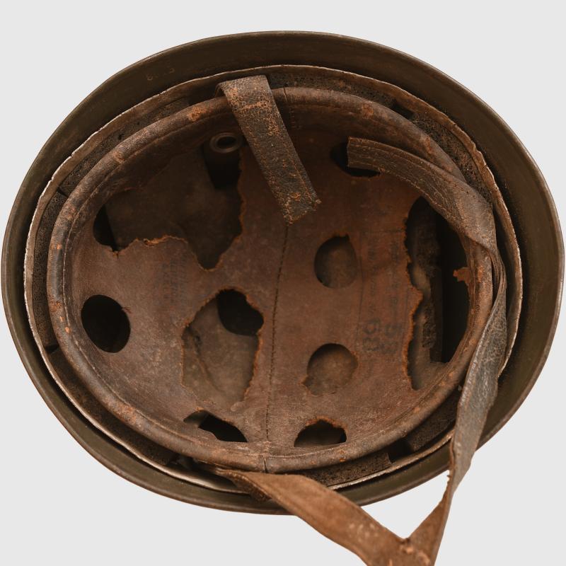 GERMAN WWII CAMOUFLAGE PARATROOPER HELMET.