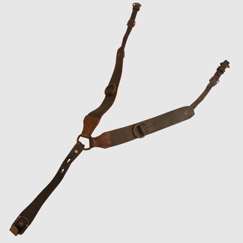 GERMAN WWII COMBAT Y STRAPS DAMAGED.