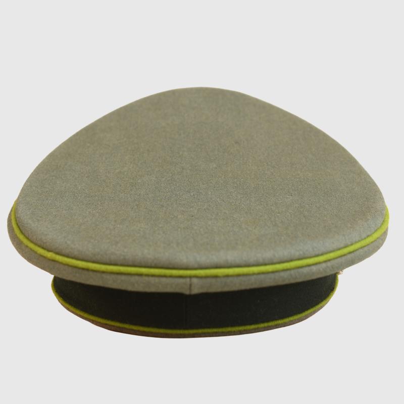 GERMAN WWII PANZER GRENADIER DOUBLE EREL MARKED OFFICERS VISOR CAP.
