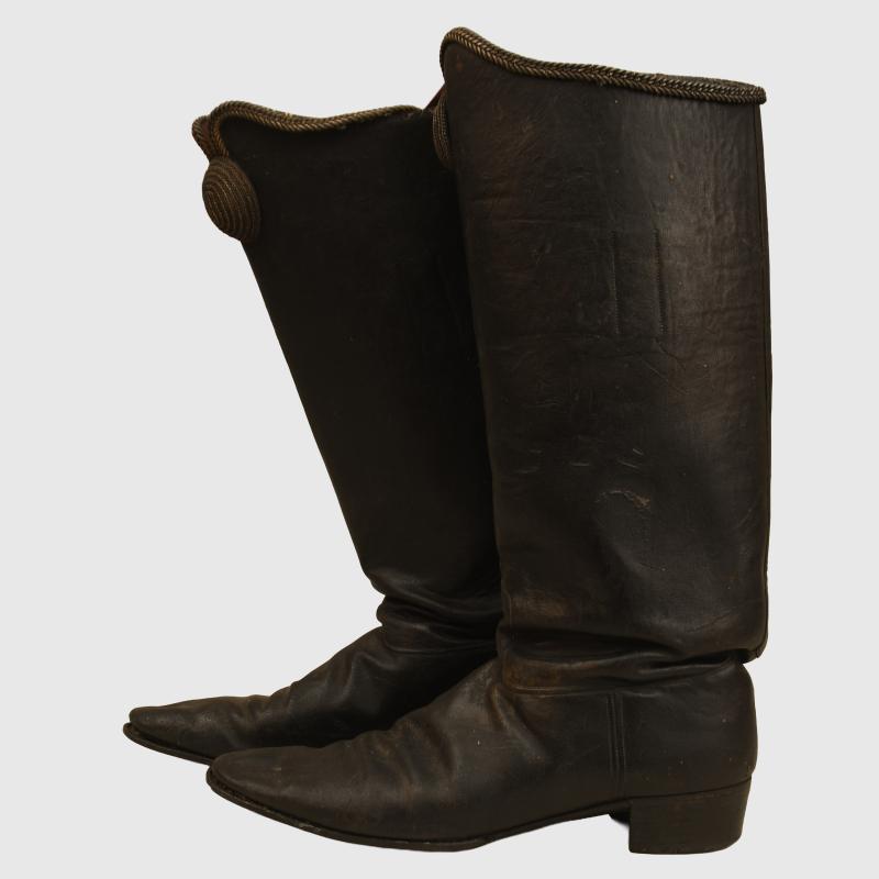 BRITISH VICTORIAN HUSSAR OFFICERS BOOTS.