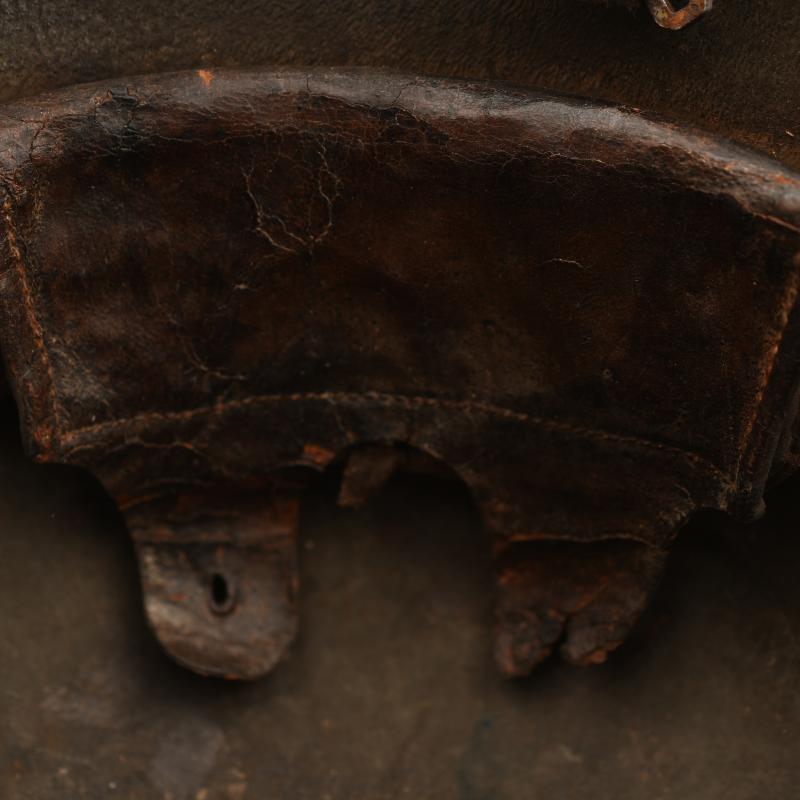 GERMAN WWI M.16 TRENCH HELMET.