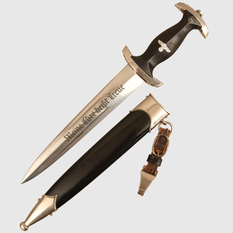 GERMAN WWII SS ENLISTED MANS M33 DAGGER.